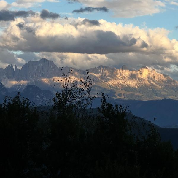 Today 6.20pm in our restaurant. Each #evening, as the golden hour embraces the landscape, the...